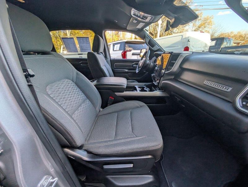 2025 Ram 1500 Big Horn photo 3