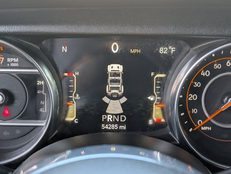 2021 Jeep Wrangler Unlimited Sahara photo 20