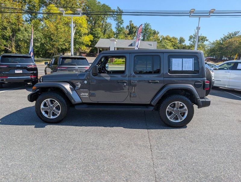 2021 Jeep Wrangler Unlimited Sahara photo 21