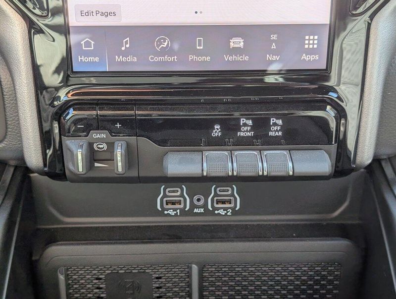 2025 Ram 1500 Big Horn photo 17
