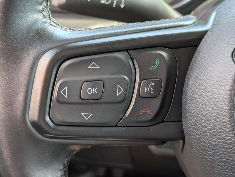 2021 Jeep Gladiator Willys photo 10