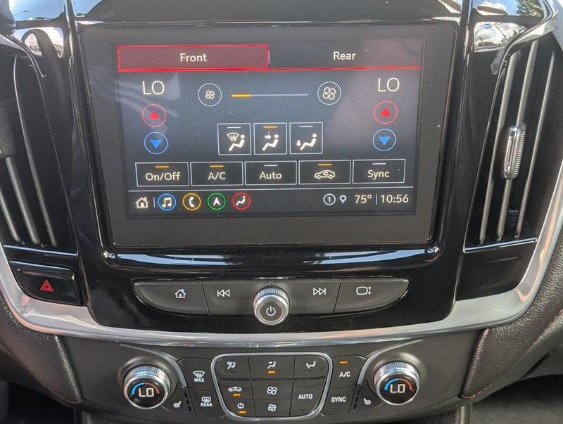 2022 Chevrolet Traverse RS photo 24