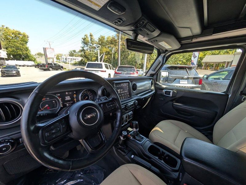 2022 Jeep Wrangler Unlimited Sport S photo 7