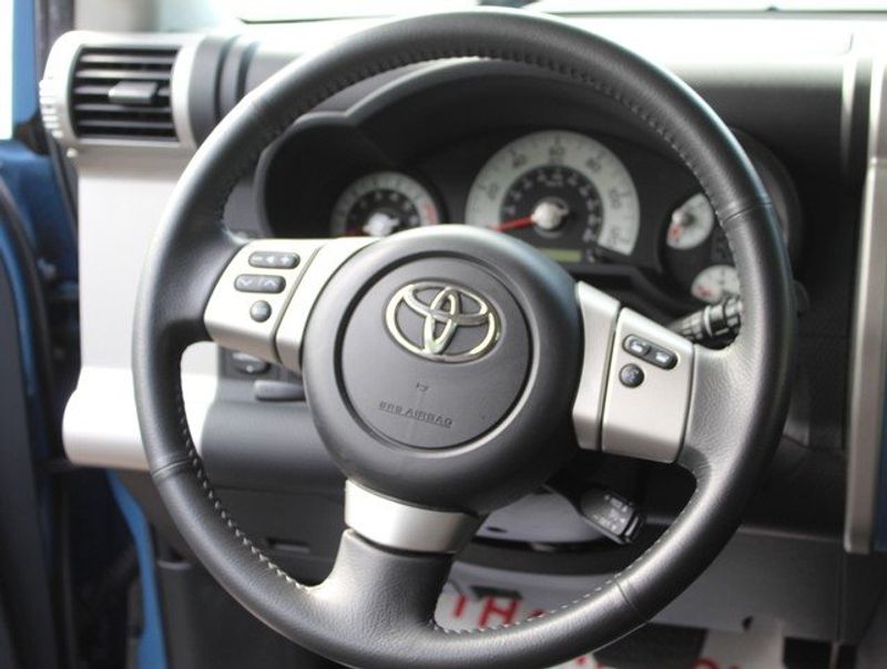 2013 Toyota FJ Cruiser 