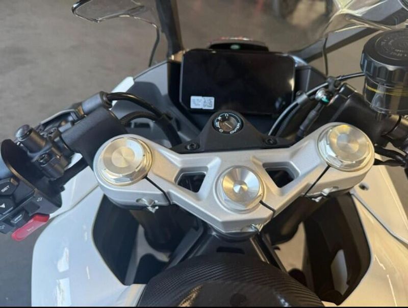 New 2026 CFMOTO 450SS Image 9