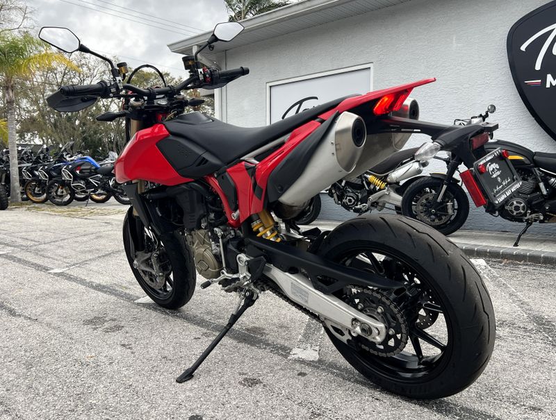 2024 Ducati Hypermotard