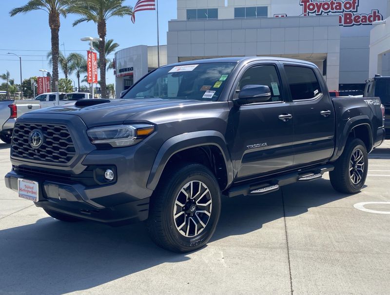 Used 2023 Toyota Tacoma TRD SportImage 6