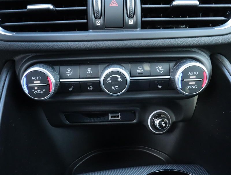 New 2025 Alfa Romeo Giulia Rwd
