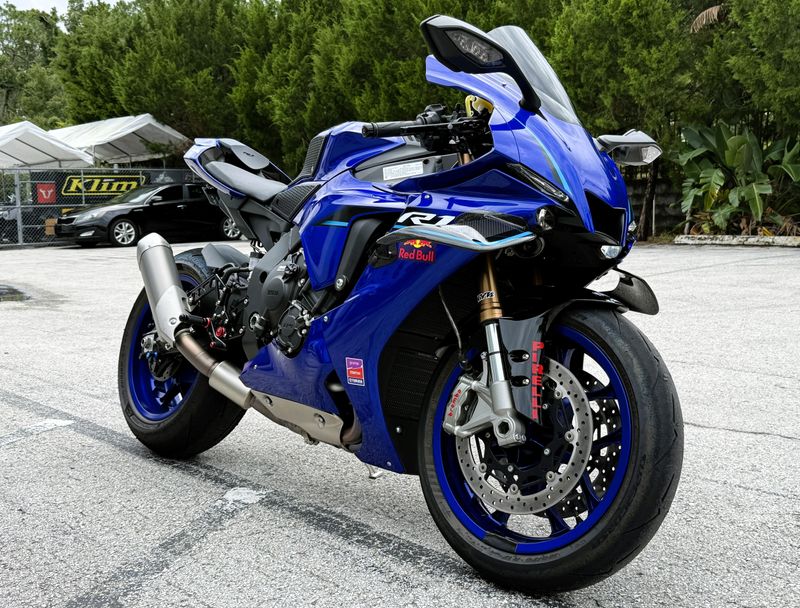 2026 Yamaha YZF-R1