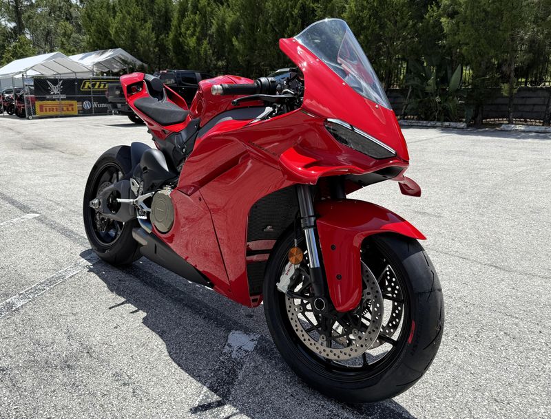 Used 2025 Ducati Panigale V4 