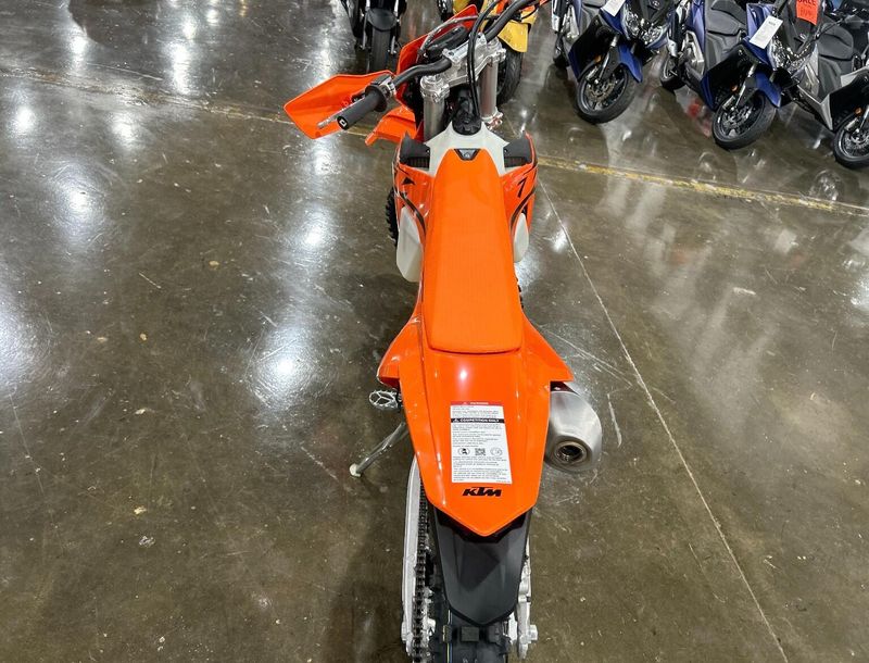 New 2025 KTM 450 XCF-W Image 18