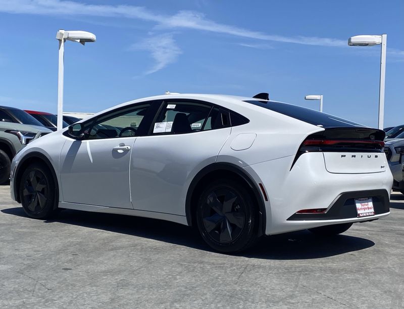 New 2026 Toyota Prius Image 5