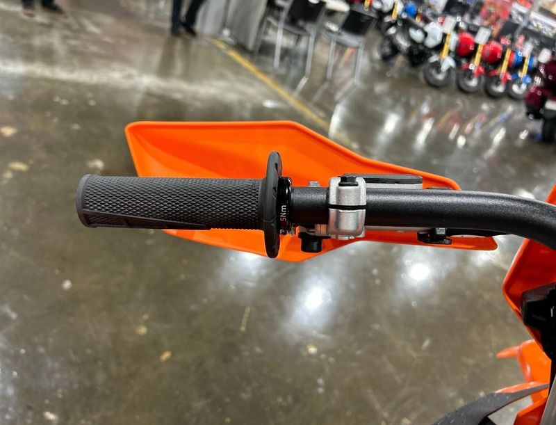 New 2025 KTM 450 XCF-W Image 22