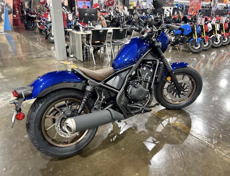 2025 Honda REBEL 500 ABS SE Image 4