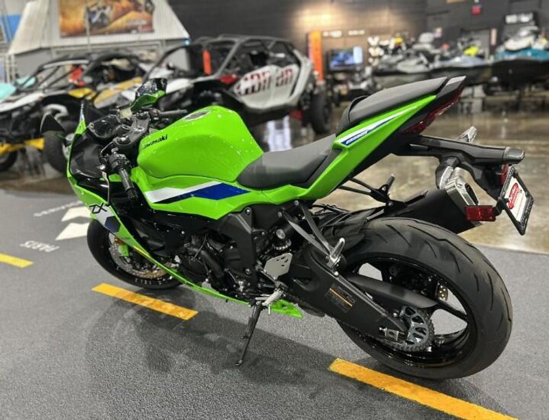 New 2026 Kawasaki NINJA ZX-6R Image 6