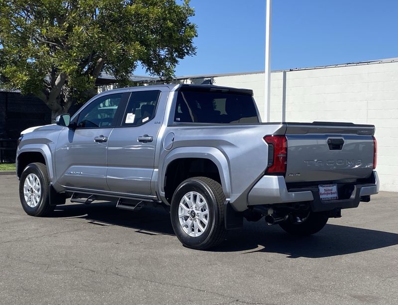 New 2025 Toyota Tacoma SR5Image 5