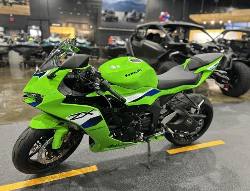 New 2026 Kawasaki NINJA ZX-6R Image 4