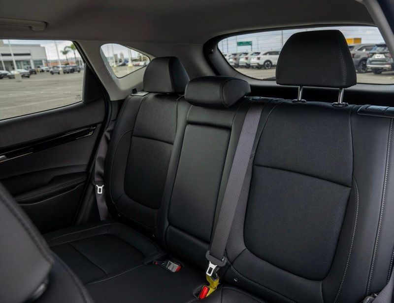 New 2026 Kia Seltos EXImage 13
