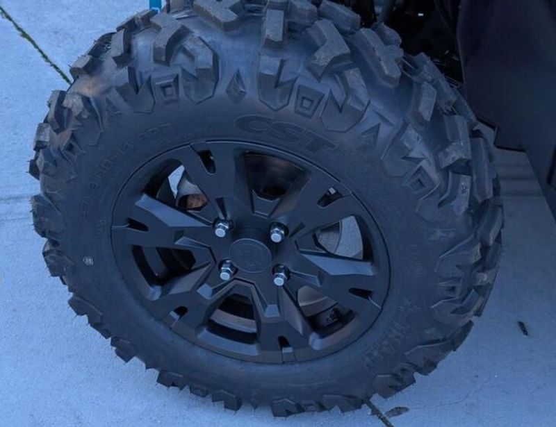 New 2026 CFMOTO UFORCE 800 XL Image 13