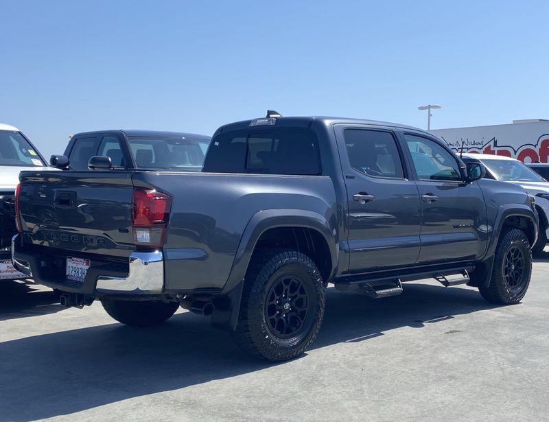 Used 2021 Toyota Tacoma SR5Image 3