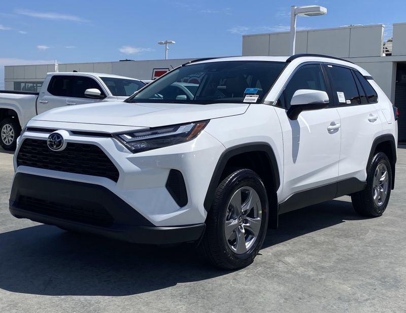 New 2025 Toyota RAV4 XLEImage 6