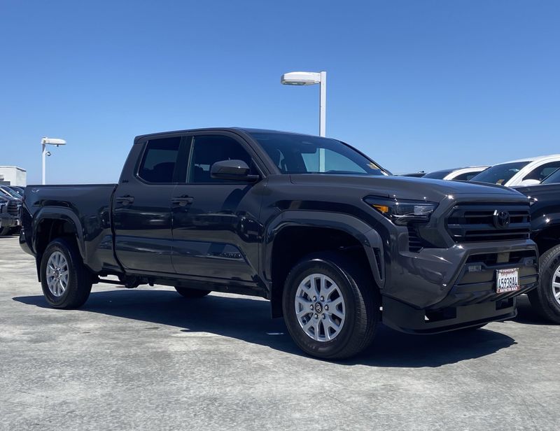 Used 2024 Toyota Tacoma SR5Image 2