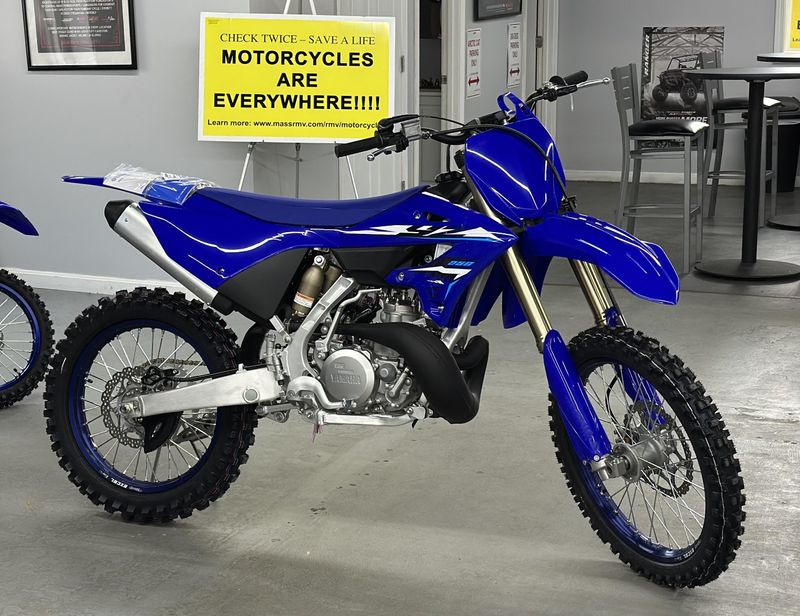 New 2026 Yamaha YZF-R1M CA
YZ250
YZF-R1 70th Anniversary Edition Image 1