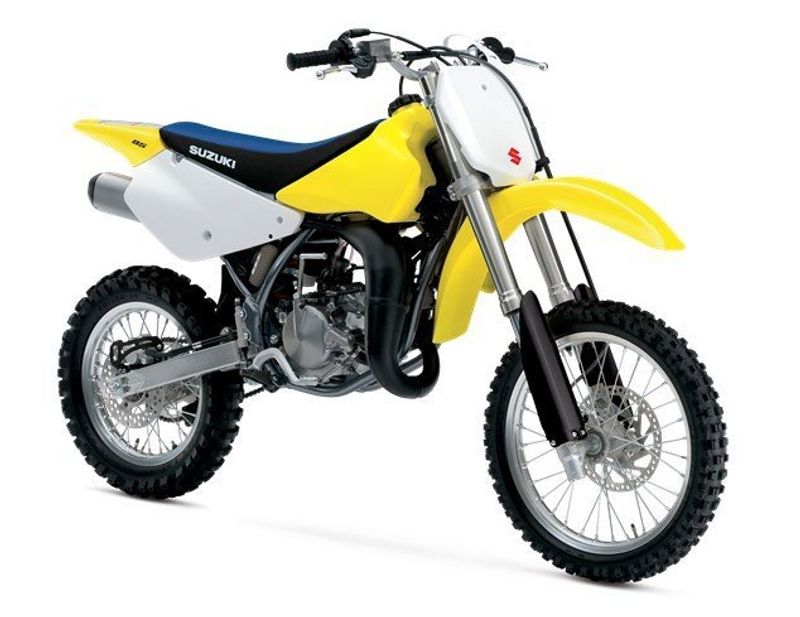 2022 Suzuki RM-85M2  in a Yellow exterior color. Legacy Powersports 541-663-1111 legacypowersports.net 
