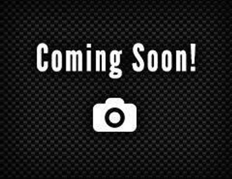 Used 2021 Jeep Cherokee Latitude 4x4 4dr SUVImage 1