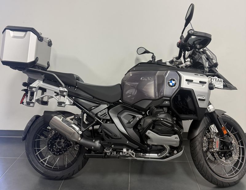 New 2026 BMW R1300GSAM 