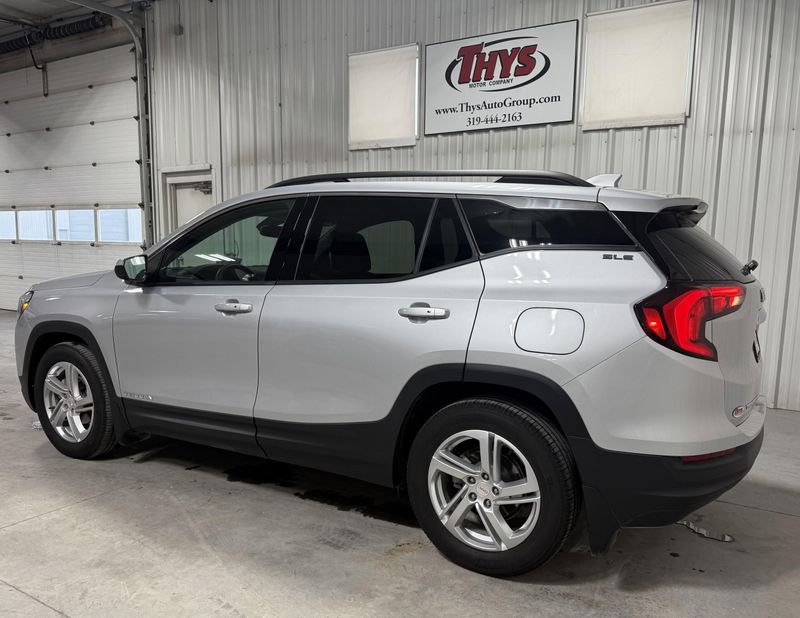 Used 2020 GMC Terrain SLEImage 14