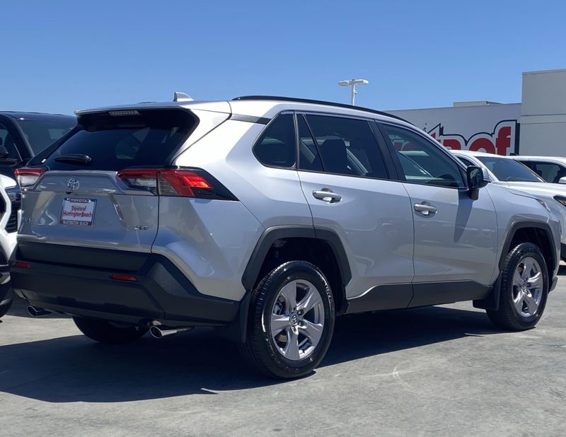 New 2025 Toyota RAV4 XLEImage 3