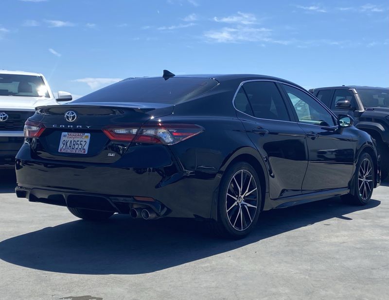 Used 2024 Toyota Camry SEImage 3