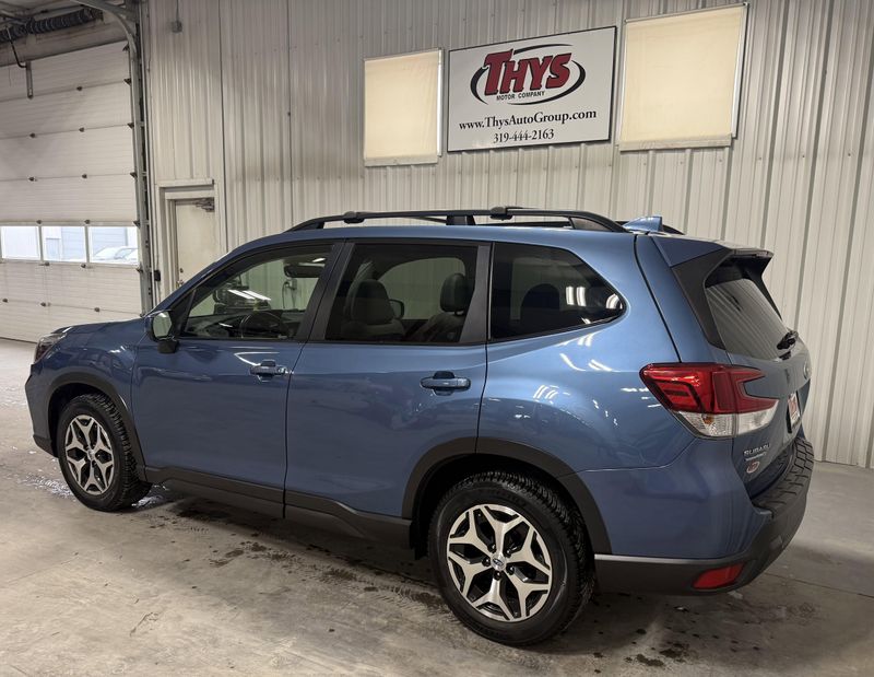 Used 2019 Subaru Forester PremiumImage 16