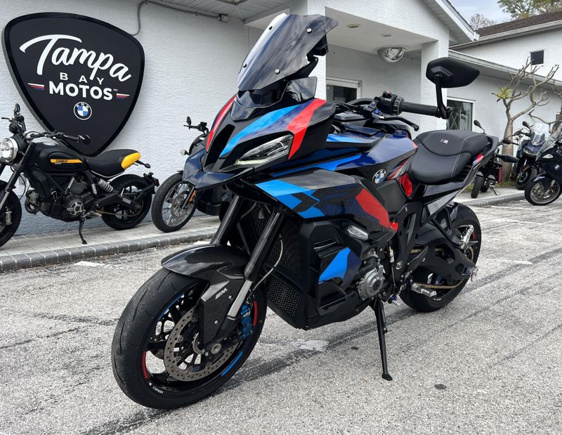 2024 BMW M 1000 XR