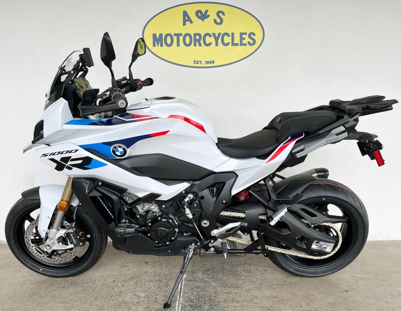 2026 BMW S 1000 XR