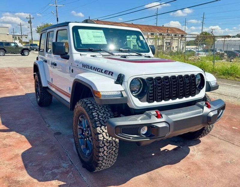 New 2026 Jeep Wrangler Unlimited 4-door SportImage 3