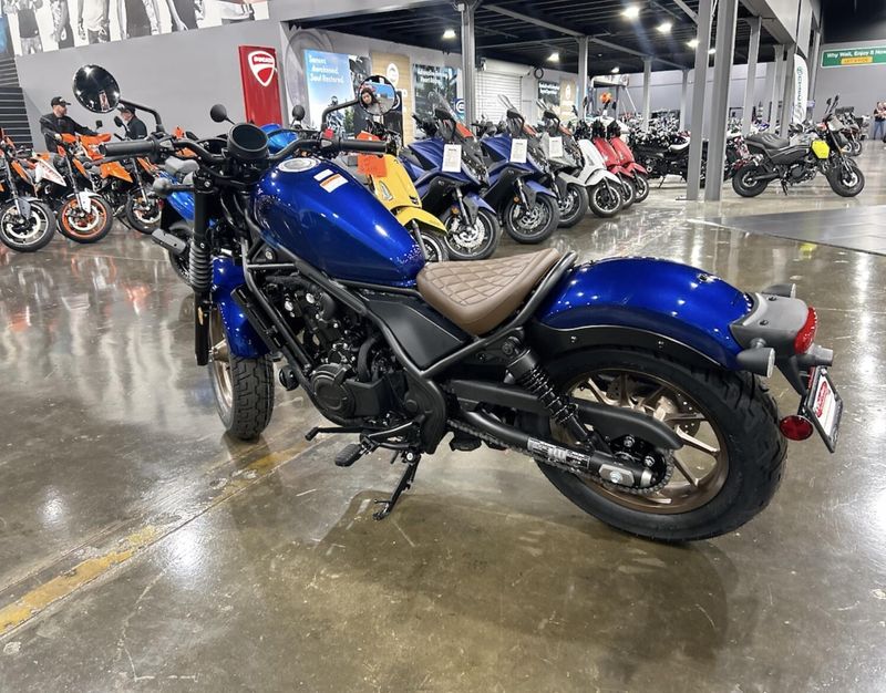 2025 Honda REBEL 500 ABS SE Image 9