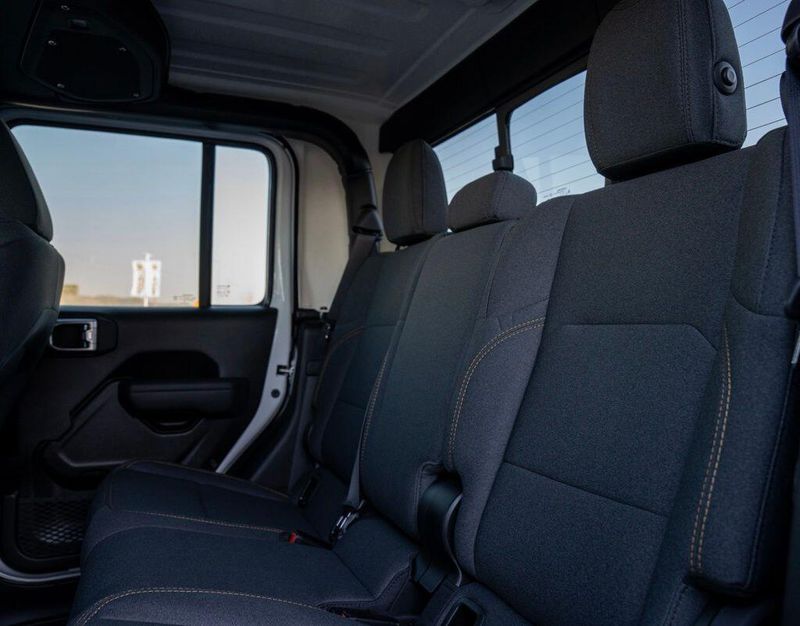 New 2026 Jeep Wrangler Sport SImage 15