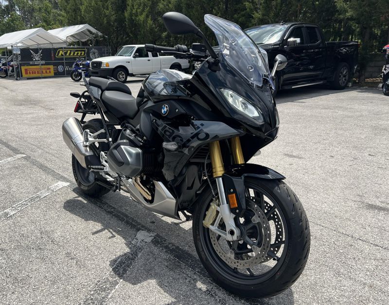 2024 BMW R 1250 RS 