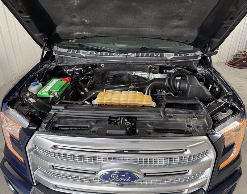 Used 2015 Ford F-150 Image 16