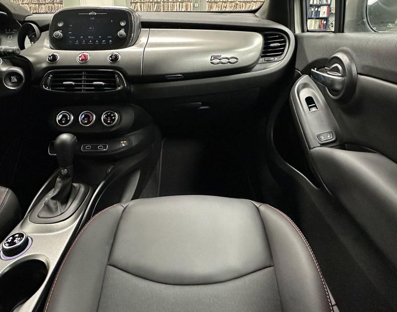 2022 Fiat 500X Sport AWD in a Bianco Gelato (White Clear Coat) exterior color and Black Heated Seatsinterior. Schmelz Countryside Alfa Romeo (651) 867-3222 schmelzalfaromeo.com 