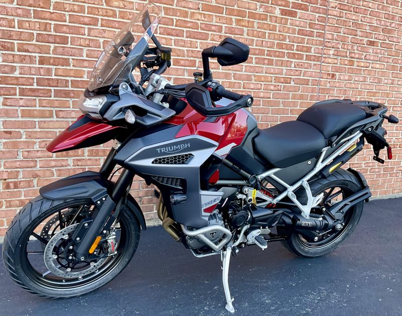 2024 Triumph Tiger 1200 GT ExplorerImage 6