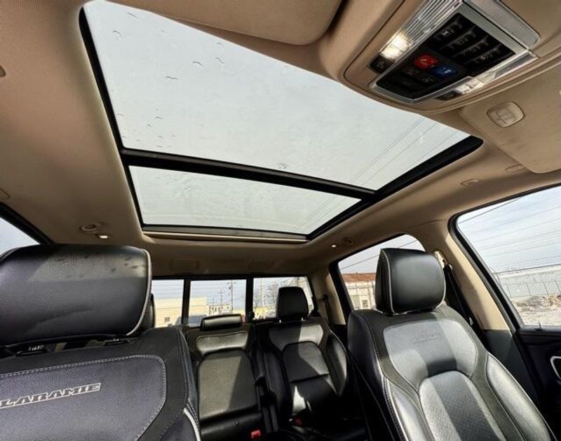 Used 2021 RAM 1500 LaramieImage 19