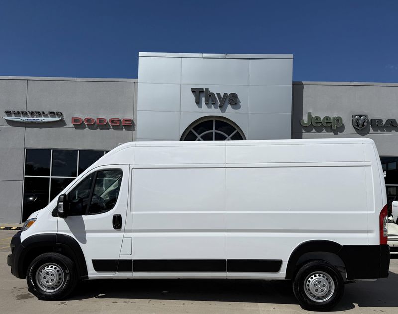 Used 2025 RAM ProMaster 2500 TradesmanImage 23
