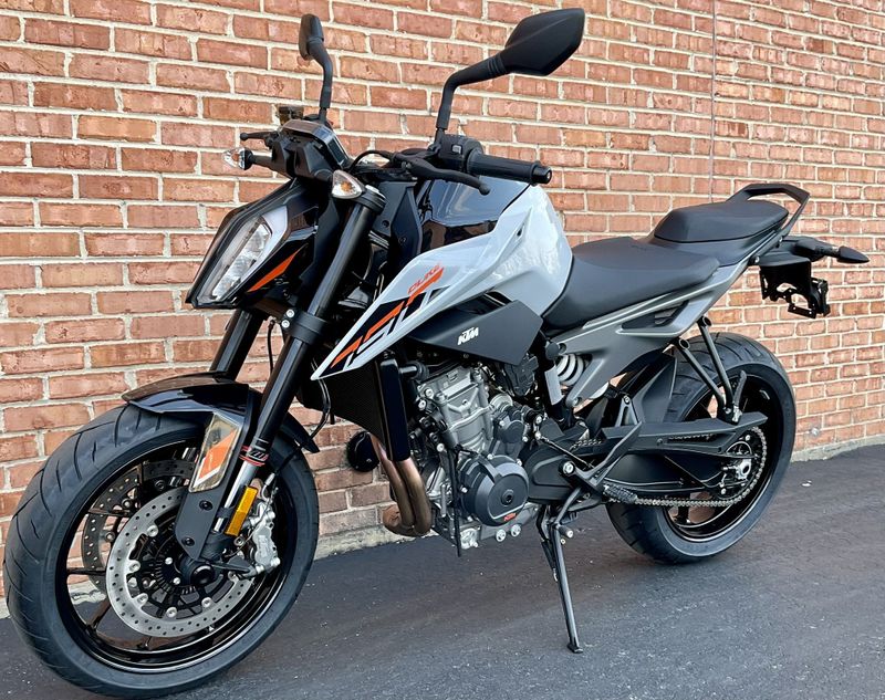 2024 KTM Duke 790Image 5