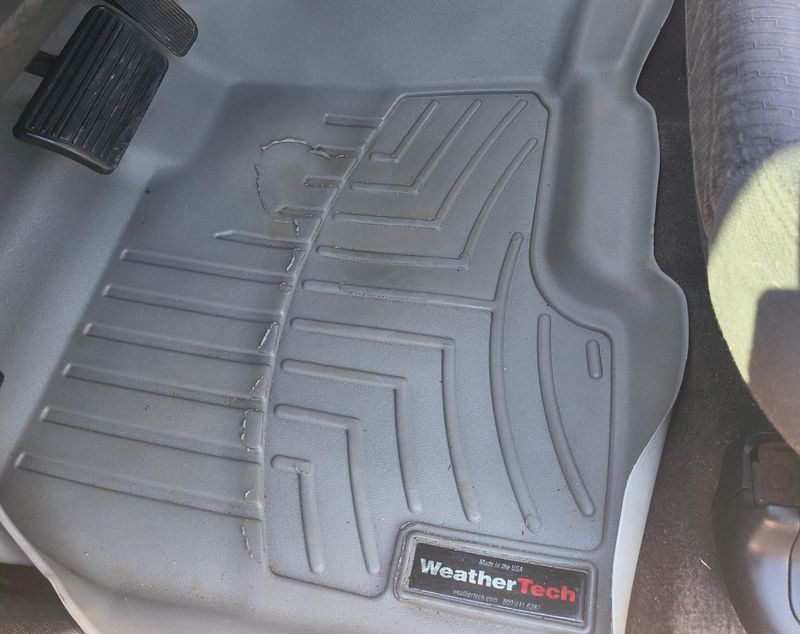 Used 2011 Chevrolet Silverado 2500HD Image 19
