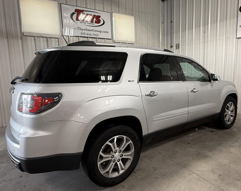 Used 2014 GMC Acadia SLTImage 3