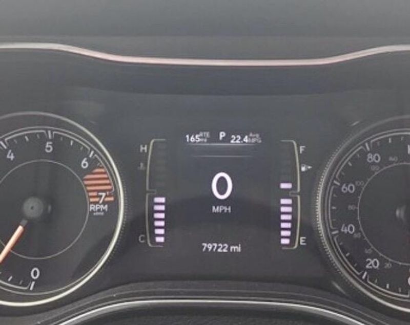 Used 2019 Jeep Cherokee LatitudeImage 19
