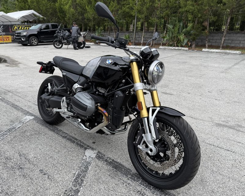 2025 BMW R 12 nineT